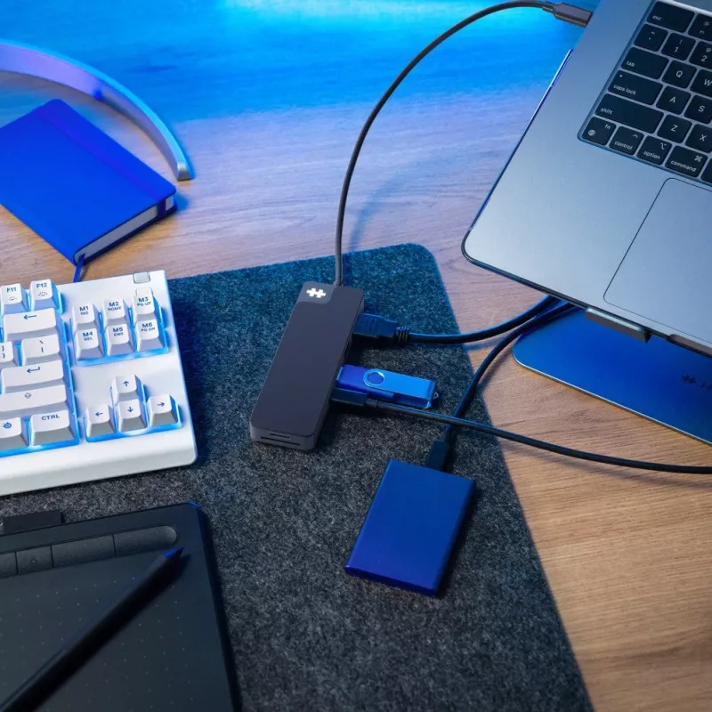 TARGUS Hyperdrive Flex 8 Port USB-c Hub (juoda)