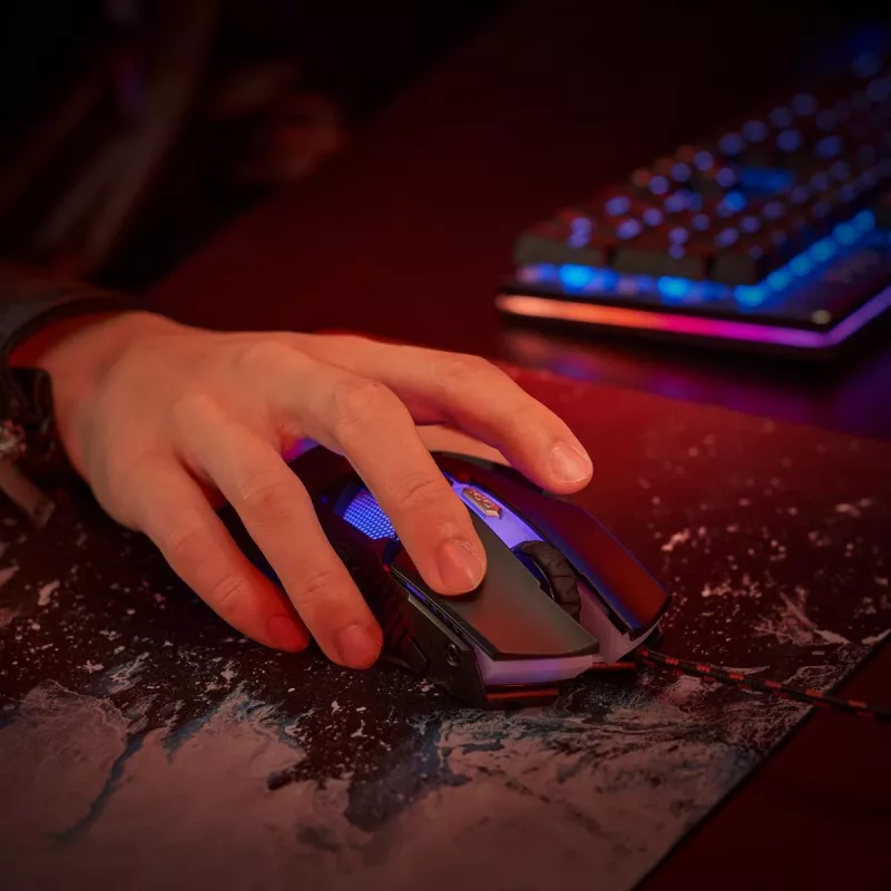 Žaidimų pelė Acer Nitro NMW200 — ambidekstrinė, optinė 7200 DPI, 7 mygtukai, USB Type-A, juoda