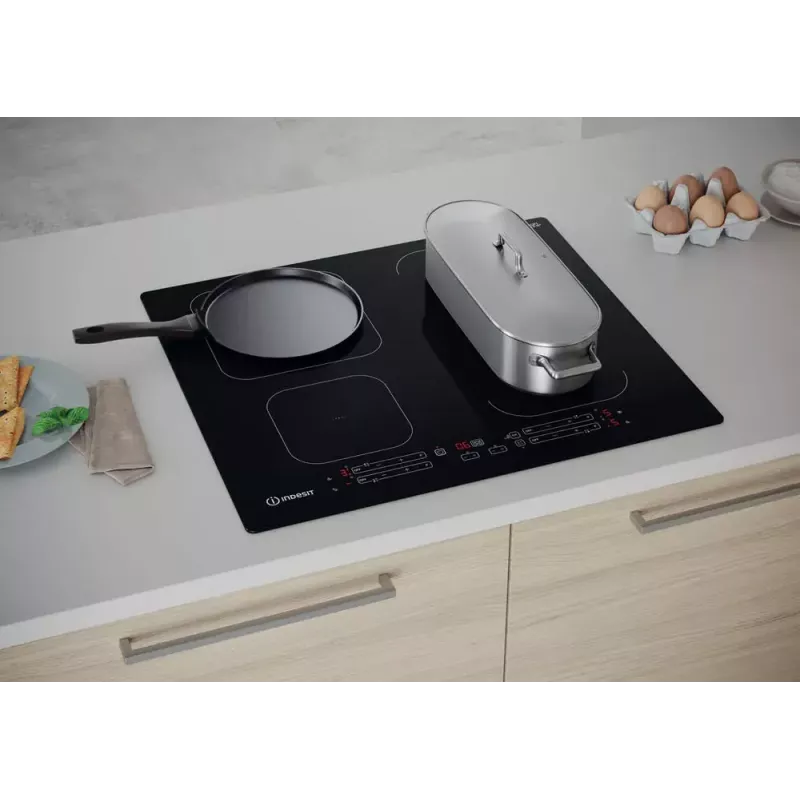 Indesit IB 65B60 NE Juoda įmontuojama 59 cm zoninė indukcinė kaitlentė 4 zonos (-ų)