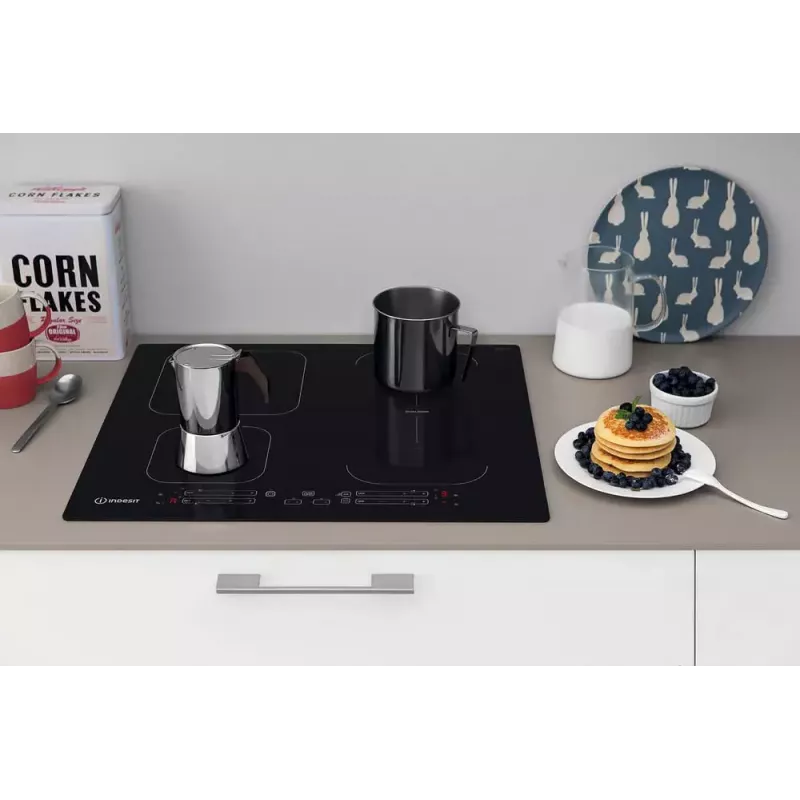 Indesit IB 65B60 NE Juoda įmontuojama 59 cm zoninė indukcinė kaitlentė 4 zonos (-ų)