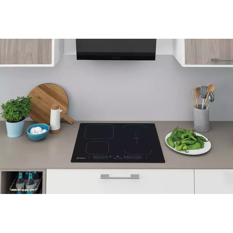 Indesit IB 65B60 NE Juoda įmontuojama 59 cm zoninė indukcinė kaitlentė 4 zonos (-ų)