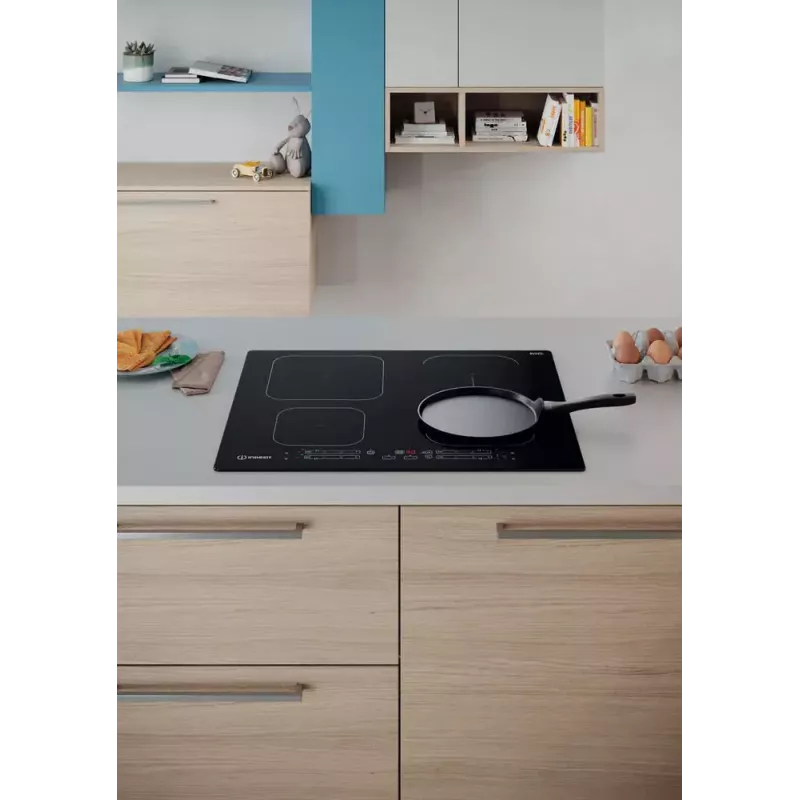 Indesit IB 65B60 NE Juoda įmontuojama 59 cm zoninė indukcinė kaitlentė 4 zonos (-ų)