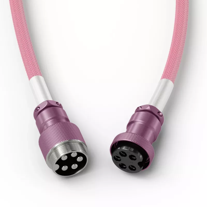 Suvyniota USB laido spiralė GLORIOUS GMMK Pixel Pink 1,5 m – nuimamas suvyniotas laidas klaviatūroms