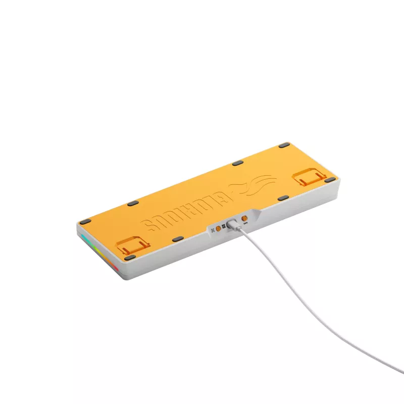 Mechaninė žaidimų klaviatūra GLORIOUS GMMK 3 65% balta — laidinė USB, RGB, QWERTY (US)
