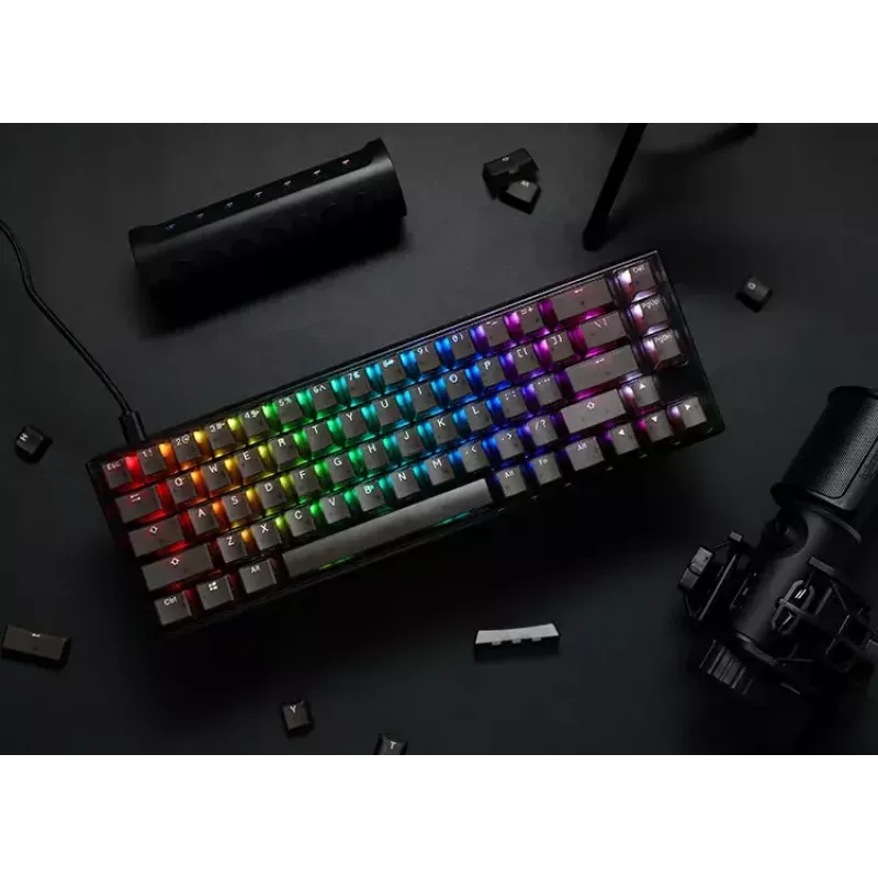 Ducky One 3 Aura SF klaviatūra Žaidimų USB QWERTY Juoda 67 klavišai RGB