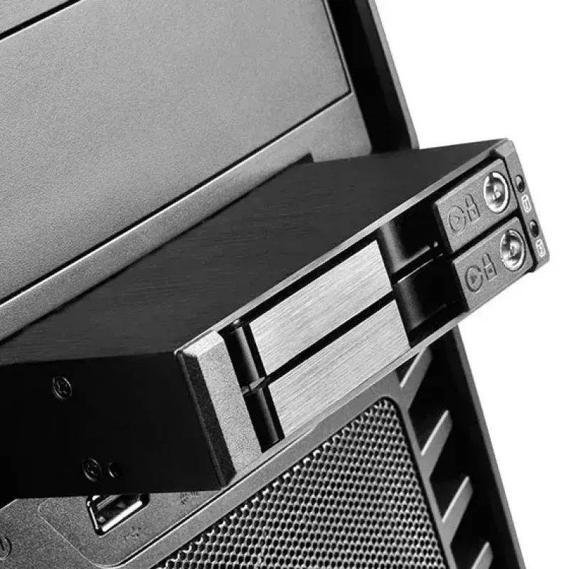 Drive Bay Panel Sidabrinėstone SST-FS202B Juoda