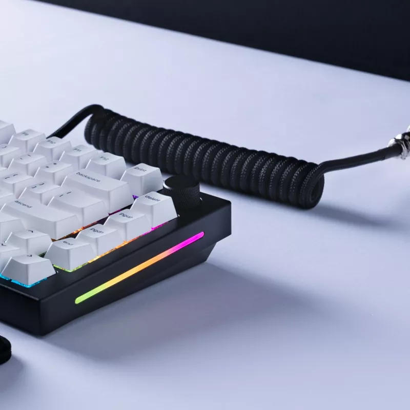 Glorious Gaming Glorious GMMK susukamas kabelis Phantom Juoda, juoda, 1,4 m, 1 vnt., Glorious Gaming, USB Type-A, USB Type-C, Aviator