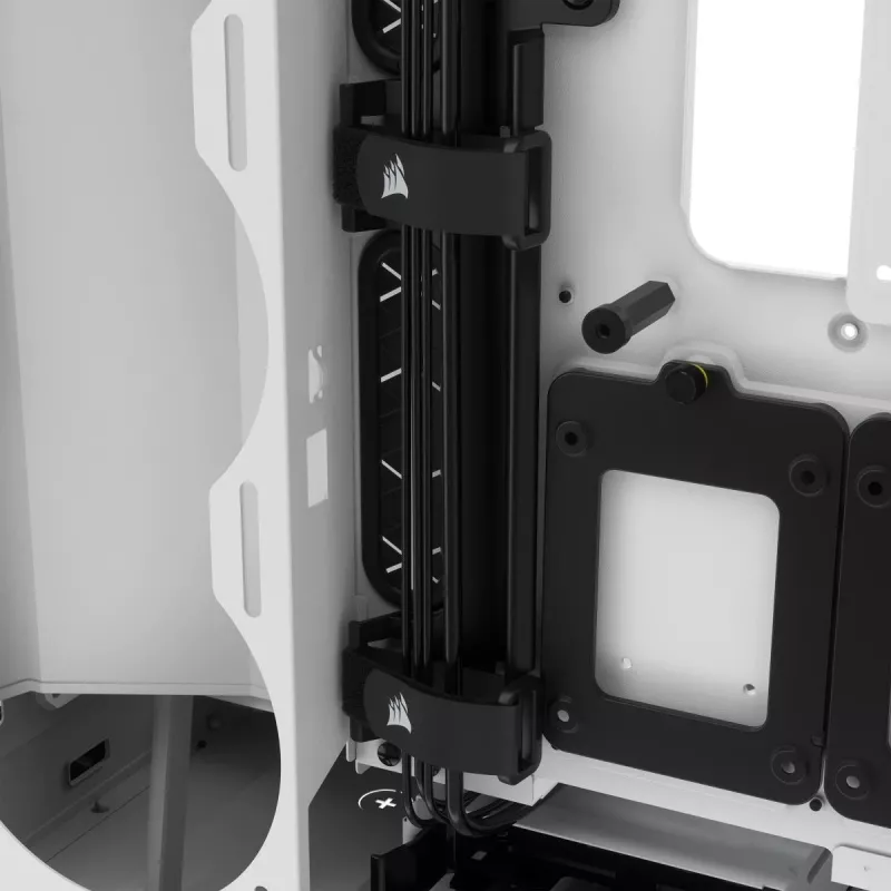 CORSAIR Icue 5000x RGB - Vidutinis ATX kompiuterio korpusas su grūdintu stiklu - Baltas