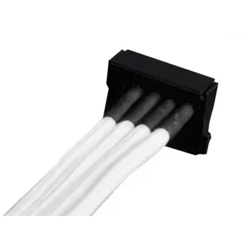 Kabelis Sidabrinėstone SST-PP07-BTSW 0,3 m Molex 4p į 4xSATA