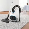 Cilindrinis dulkių siurblys Bosch Serie 6 BGB6SIL1 — 700 W, 4 L dulkių maišelis, HEPA 13, 12 m veikimo spindulys, baltas