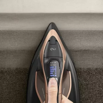 Tefal Ultimate Power Pro FV9E50 sausas ir garinis lygintuvas Durilium AirGlide Autoclean padas 3200 W juoda, varinė
