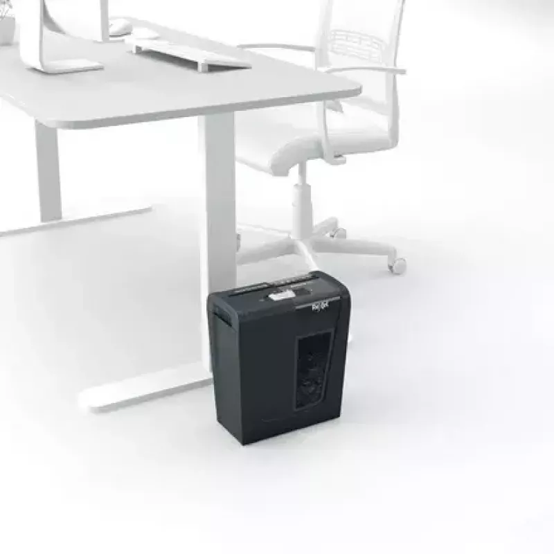 Popieriaus smulkintuvas REXEL Secure S5 — juostinis smulkintuvas, 5 lapų talpa, 6 mm pjūvis, 10 l dėžė, P-2 saugumas, juodas