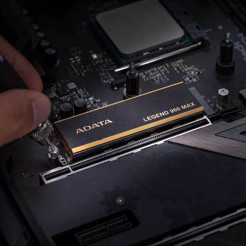 Vidinė M.2 2280 NVMe SSD ADATA LEGEND 960 MAX 1 TB PCIe 4.0, skaitymo greitis 7400 MB/s, rašymo greitis 6000 MB/s, 3D NAND
