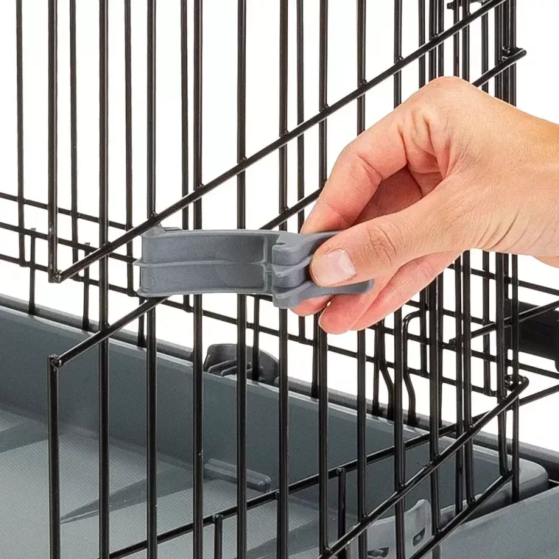 Kietas gyvūnų nešiojimo narvas FERPLAST Superior 770×510×550 mm — metalinis / plastikinis narvas mažiems šunims 5–9,9 kg, juodas