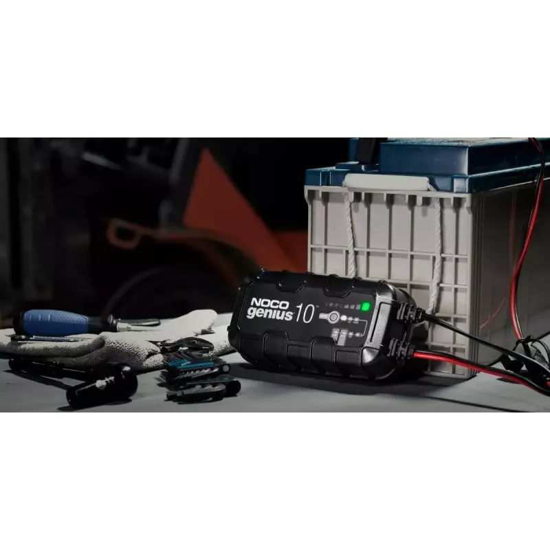Baterijos įkroviklis NOCO GENIUS10 EU 10 A 6 V ir 12 V baterijoms — techninė priežiūra ir desulfatacija, 150 W, Li‑Ion/AGM/Gel, atsparus vandeniui IPX
