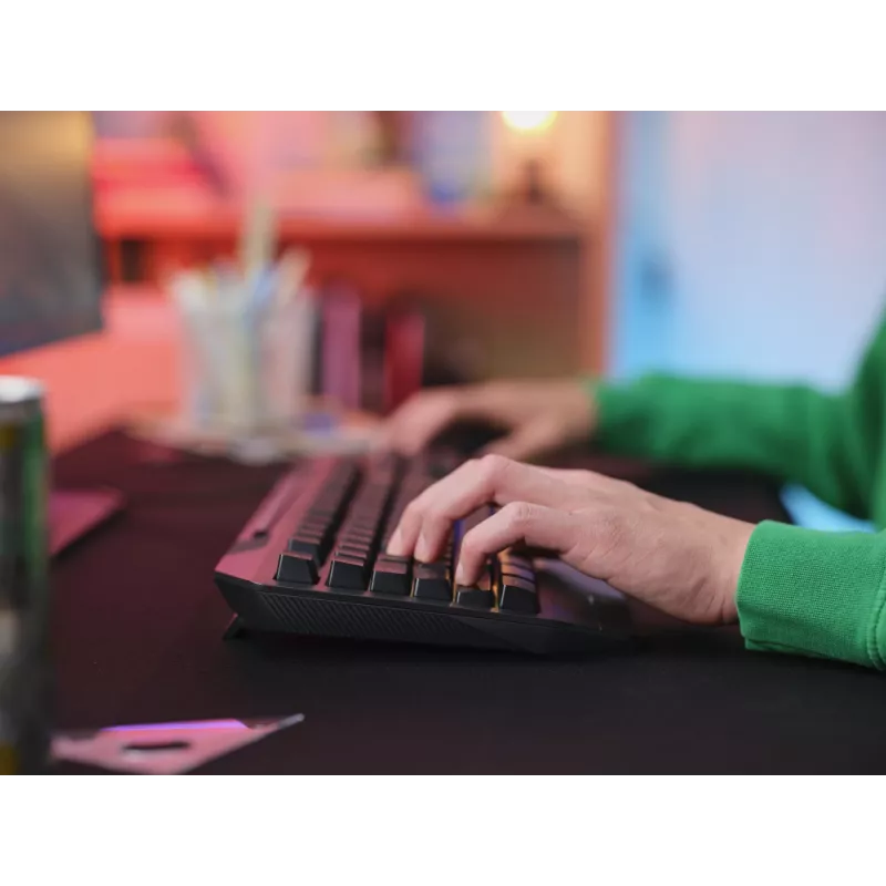 Laidinė žaidimų klaviatūra TRUST GXT 836 Evocx USB QWERTY US English, RGB apšvietimas, riešo atrama, 114 klavišų, 110% išdėstymas