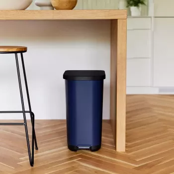Pedalinė šiukšliadėžė Rotho Ribo 35 l — plastikinis žingsninis šiukšlių kibiras su išimamu vidiniu kibiru, mėlyna, 35 l, 285×400×513 mm