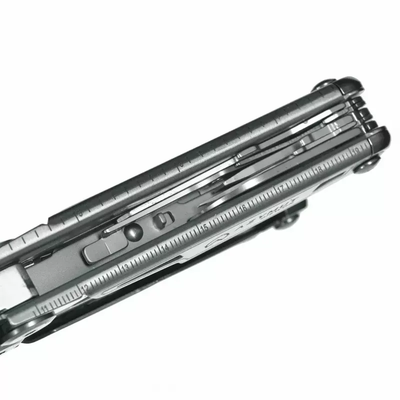 Multitool AZYMUT H2038 pilno dydžio įrankis — 14 įrankių, 16,2 cm atidarytas, 10,1 cm sulankstytas, 264 g, 420/7CR13 plienas, odinis dėklas