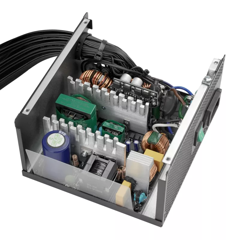 Maitinimo blokas DeepCool PK650D 650W 20+4 pin ATX, 80 PLUS Bronze, 120 mm ventiliatorius, nemodulinis, juodas