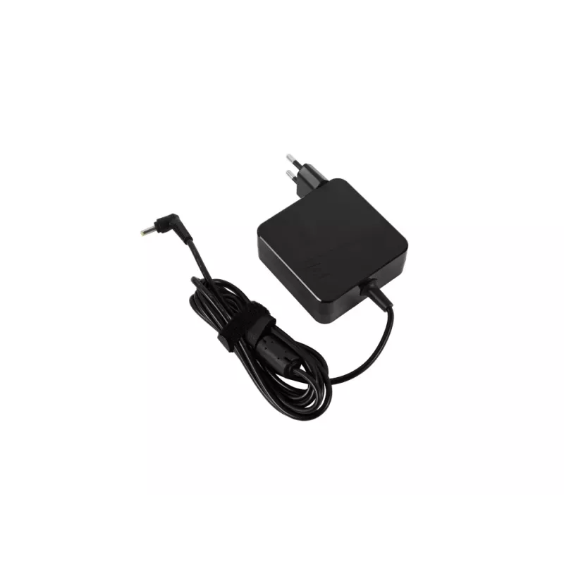 GREEN CELL Maitinimo adapteris / inverteris Universalus 65 W Juodas