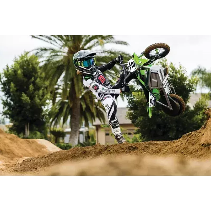 Elektrinis paspirtukas Razor Dirt Rocket SX350 McGrath — 24 V, 22 km/h, 12 colių ratai, vienvietis, juodas