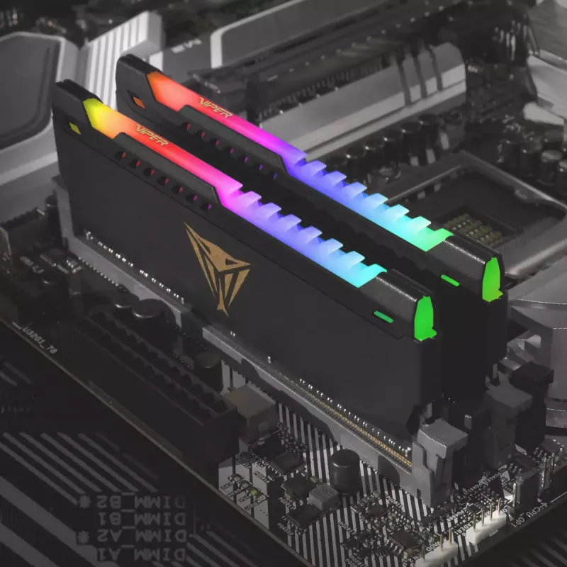 PATRIOT Viper Steel RGB DDR4 32GB (2x16GB) 3200MHz 288-pin DIMM, 44mm aukštis