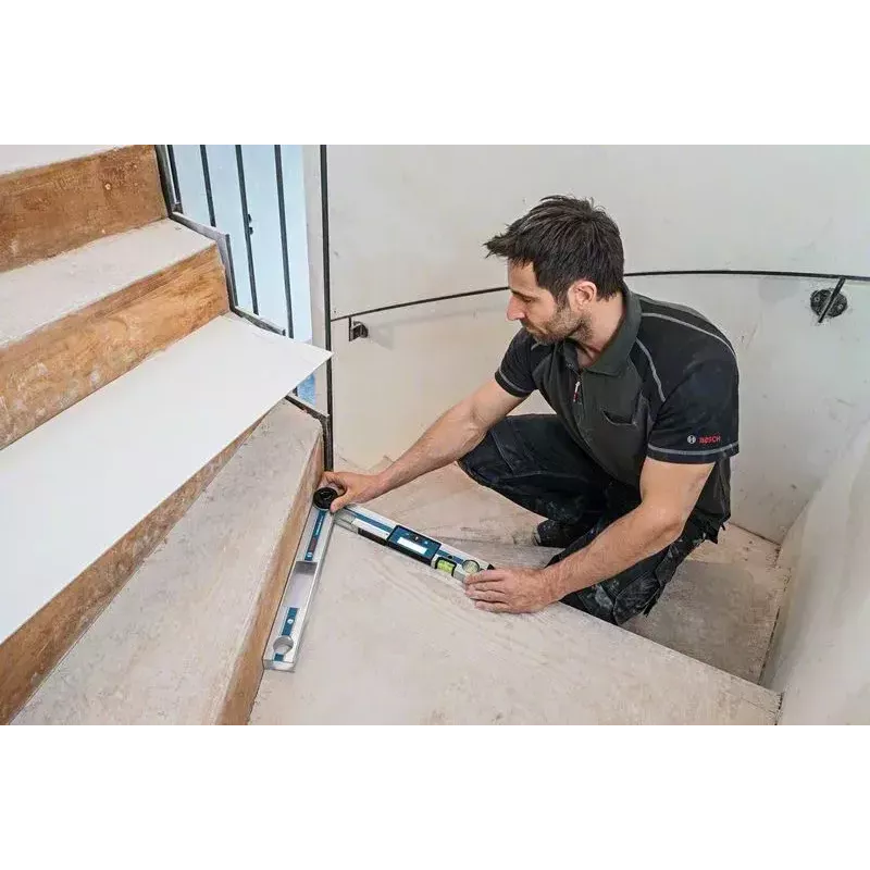Bosch GAM 220 Professional skaitmeninis kampų matuoklis 0–220°