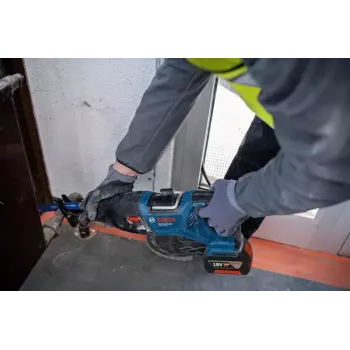 Stūmoklinis pjūklas Bosch GSA 185-LI Brushless 2900 spm juodas