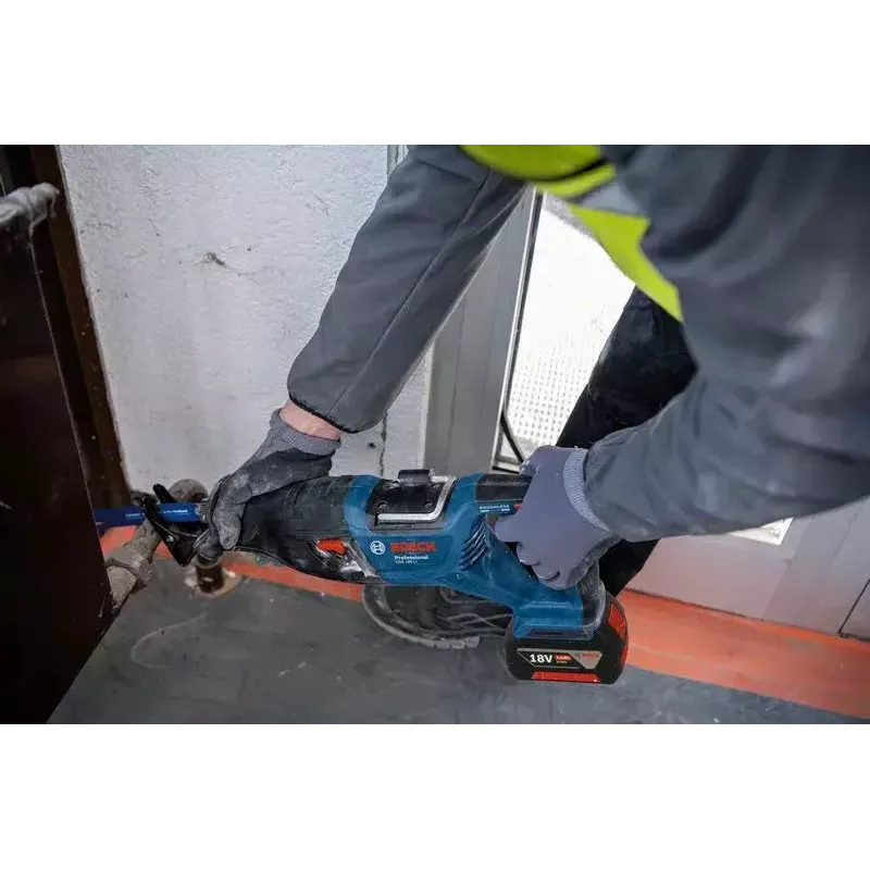 Stūmoklinis pjūklas Bosch GSA 185-LI Brushless 2900 spm juodas