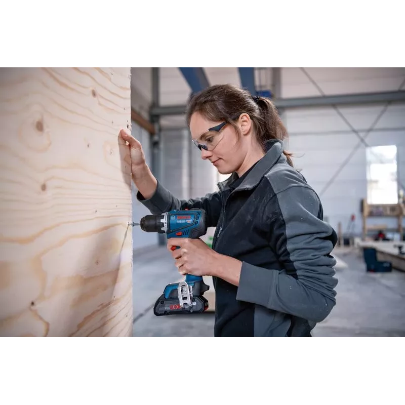 “Bosch Combi-kit 4 įrankiai 18V baterija”