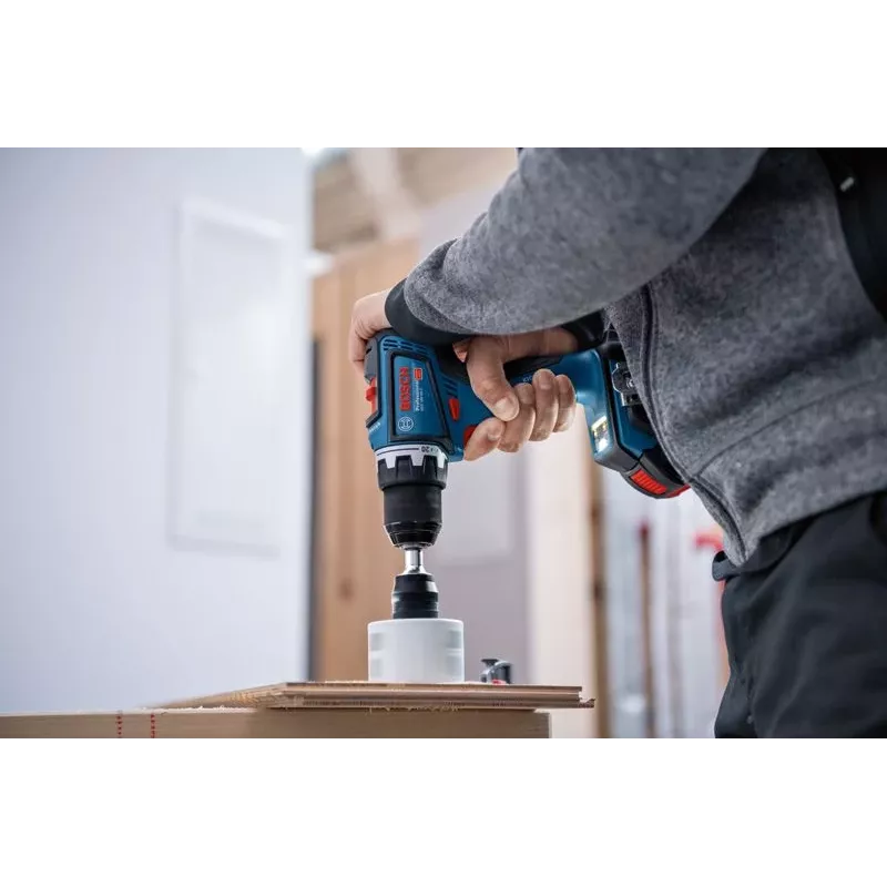 “Bosch Combi-kit 4 įrankiai 18V baterija”