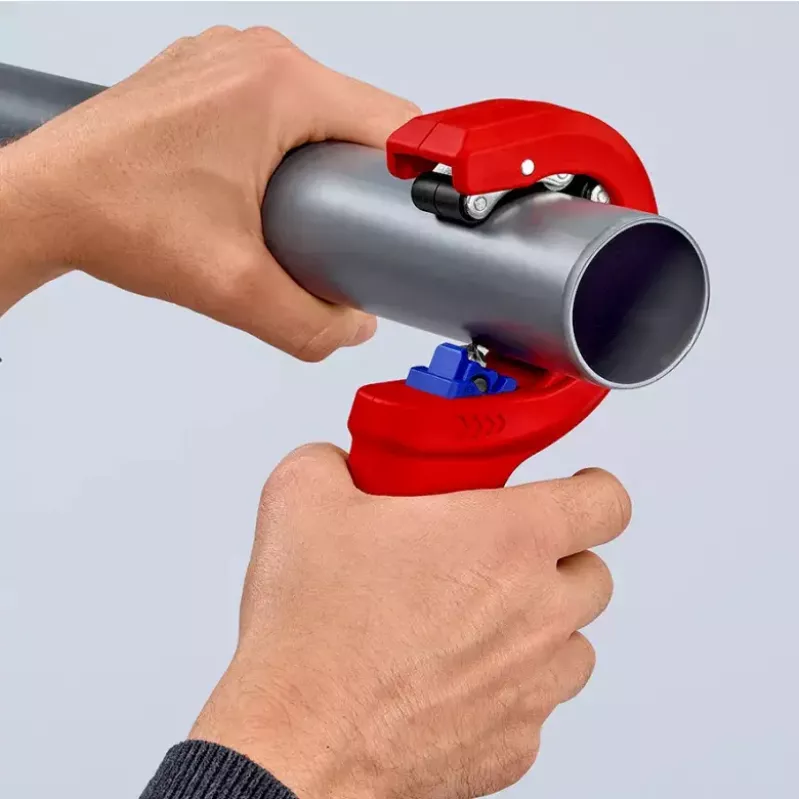 Vamzdžių pjoviklis Knipex 90 23 01 BK plieninė geležtė plastikinė rankena 165 mm