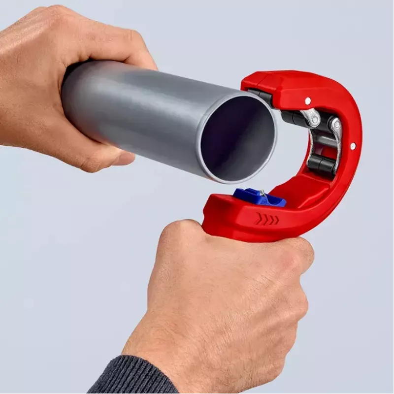 Vamzdžių pjoviklis Knipex 90 23 01 BK plieninė geležtė plastikinė rankena 165 mm