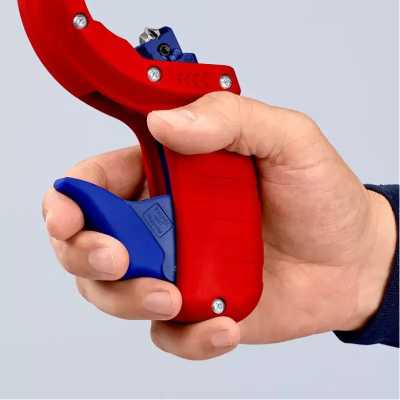 Vamzdžių pjoviklis Knipex 90 23 01 BK plieninė geležtė plastikinė rankena 165 mm