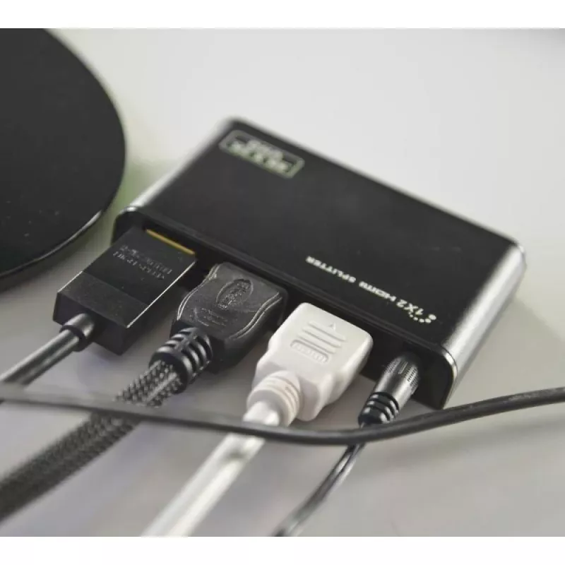 Techly IDATA HDMI2-4K2 vaizdo skirstytuvas HDMI 2x HDMI