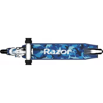 Paspirtukas Razor Model A Shark Camo — sulankstomas lengvas vaikų/paauglių paspirtukas, 2 ratai, reguliuojamas vairas, maks. apkrova 65 kg