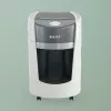 Leitz IQ OptiMax Small Office 350 mikro pjovimo popieriaus smulkintuvas, apsaugos lygis P5, 22 l - baltas
