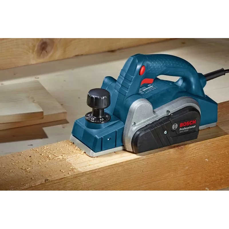 Bosch GHO 6500 Juoda, Mėlyna, Metalo spalvos 16500 RPM 650 W