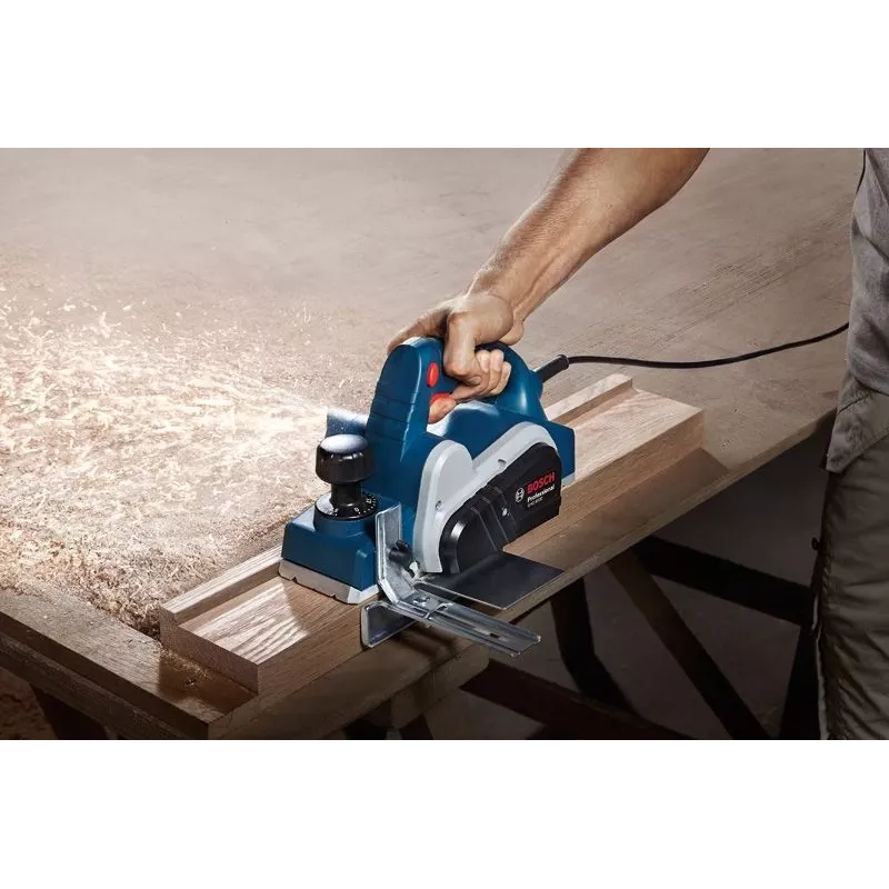 Bosch GHO 6500 Juoda, Mėlyna, Metalo spalvos 16500 RPM 650 W