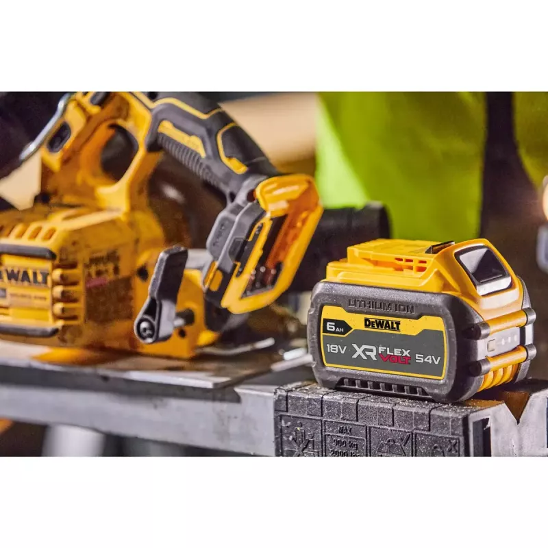 Nešiojamas diskinis pjūklas DeWALT DCS573NT-XJ