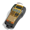 DYMO Rhino 6000+ pramoninis etikečių spausdintuvas | Prie kompiuterio jungiamas etikečių spausdintuvas su kietu nešiojimo dėklu | Sudėtyje yra 1 vinilo juostos kasetė, 1 lanksti nailono juostos kasetė ir įkraunama ličio jonų baterija