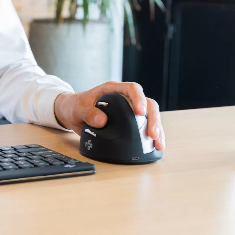 R-Go Tools ergonominė pelė R-Go HE Break su pertraukų programine įranga, didelė (plaštakos dydis ≥ 185 mm), kairiarankiams, Bluetooth, juoda