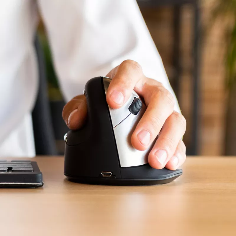 R-Go Tools ergonominė pelė R-Go HE Break su pertraukų programine įranga, didelė (plaštakos dydis ≥ 185 mm), kairiarankiams, Bluetooth, juoda