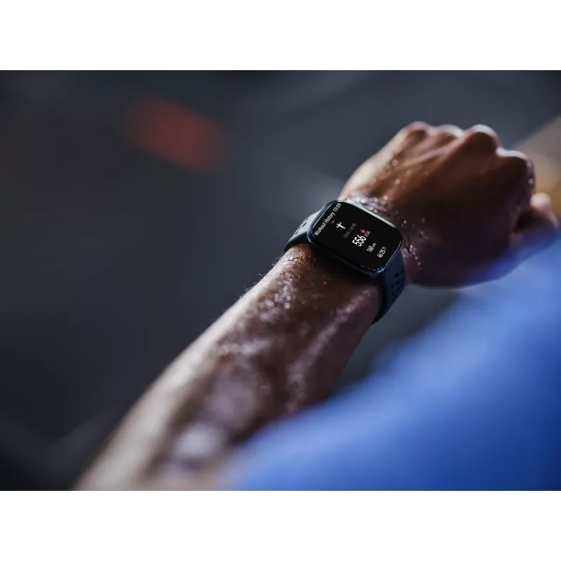 Amazfit Bip 6 Juoda 5 cm (1.97 colio) AMOLED Skaitmeninis 390 x 450 pikselių Jutiklinis ekranas GPS (palydovinis)