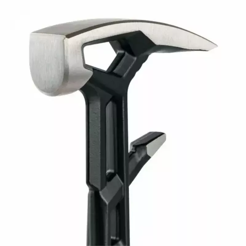 Griovimo įrankis Fiskars IsoCore M 1027220 — smūgius sugeriantis lengvas rankinis įrankis