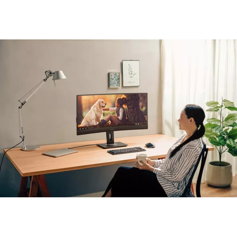 Viewsonic VG3456C kompiuterio monitorius 86,4 cm (34 colių) 3440 x 1440 pikselių „UltraWide Quad HD“ LED juodas