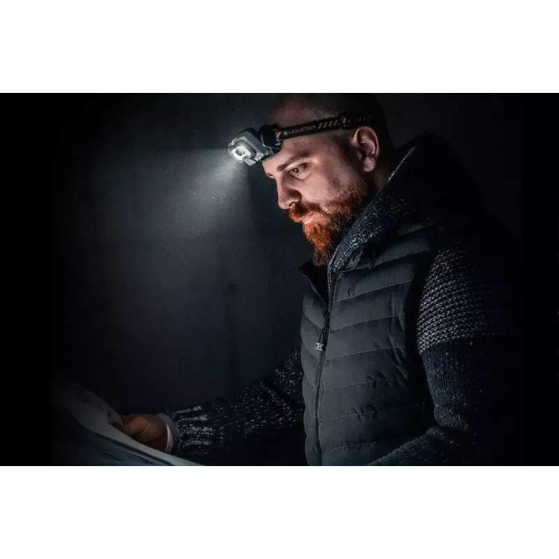 Galvos žibintuvėlis Ledlenser HF8R Work Juoda LED IP68 20 lm