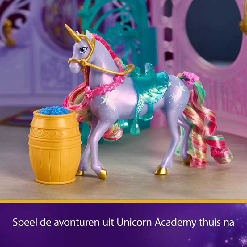 „Spin Master Unicorn Academy“ žaidimų aikštelė su arklide, fontanu, šviesos ir garso efektais