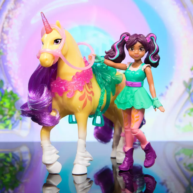 Mini lėlių rinkinys Usorteret Unicorn Academy Ava & Leaf Power of Friendship su permatomu balnu ir 2 priedais, 168 mm, plastikas