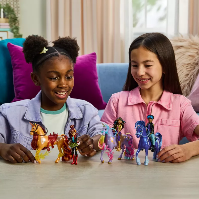 Mini lėlių rinkinys Usorteret Unicorn Academy Ava & Leaf Power of Friendship su permatomu balnu ir 2 priedais, 168 mm, plastikas